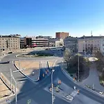 New With A View In The Town Center Apartment *