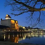 New With A View In The Town Center Апартаменты