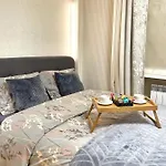 New With A View In The Town Center * Narva