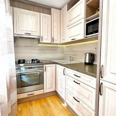 New With A View In The Town Center *