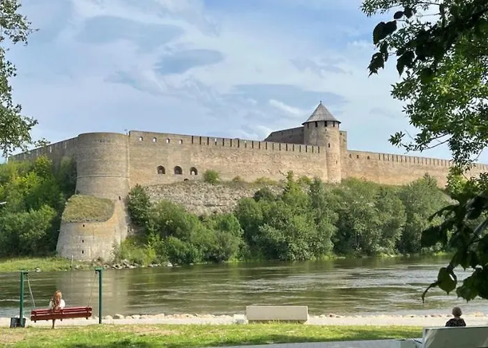 New With A View In The Town Center 公寓 *